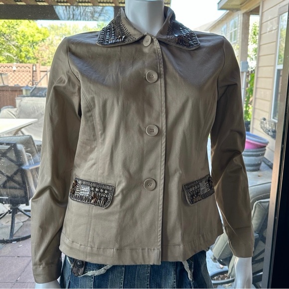 Chico's Astrine Khaki Tan Beaded Stretch Blazer Jacket. - Picture 3 of 8